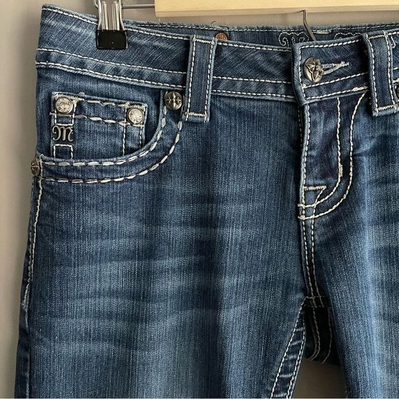 Miss Me Low Rise Easy Bootcut Blue Jeans with Jewels and Studs, size 26 tall - Picture 3 of 11
